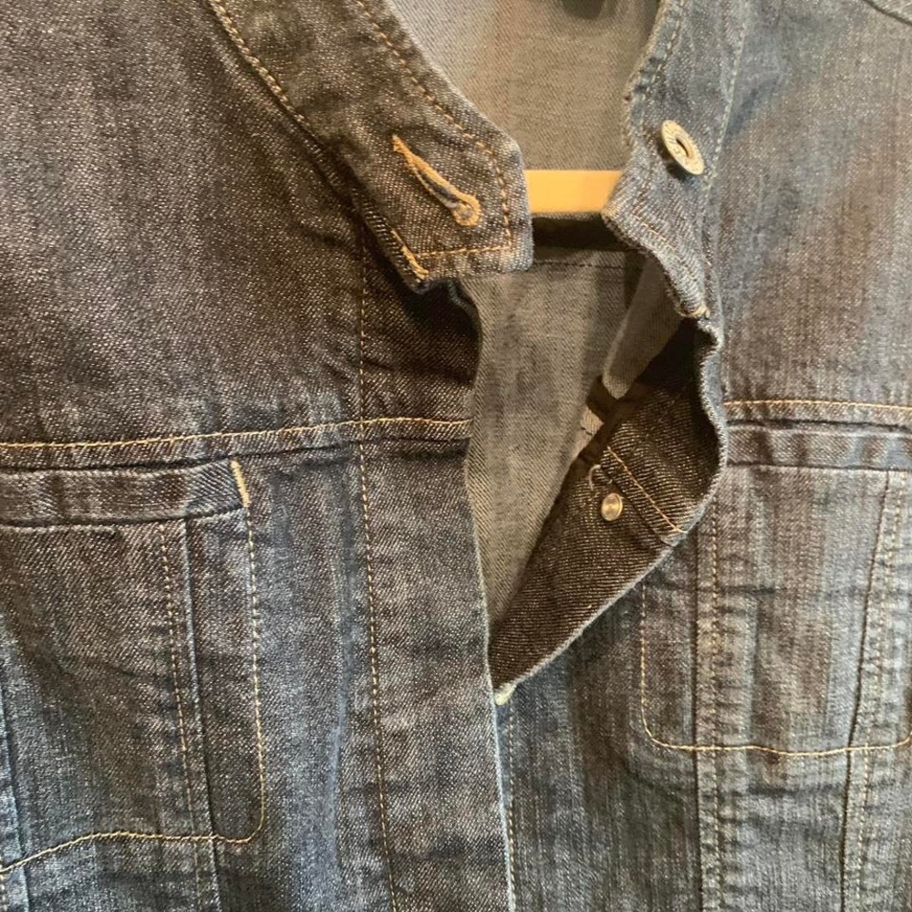 Chico's Blue Denim‎ Jacket Size 1 - Picture 4 of 8